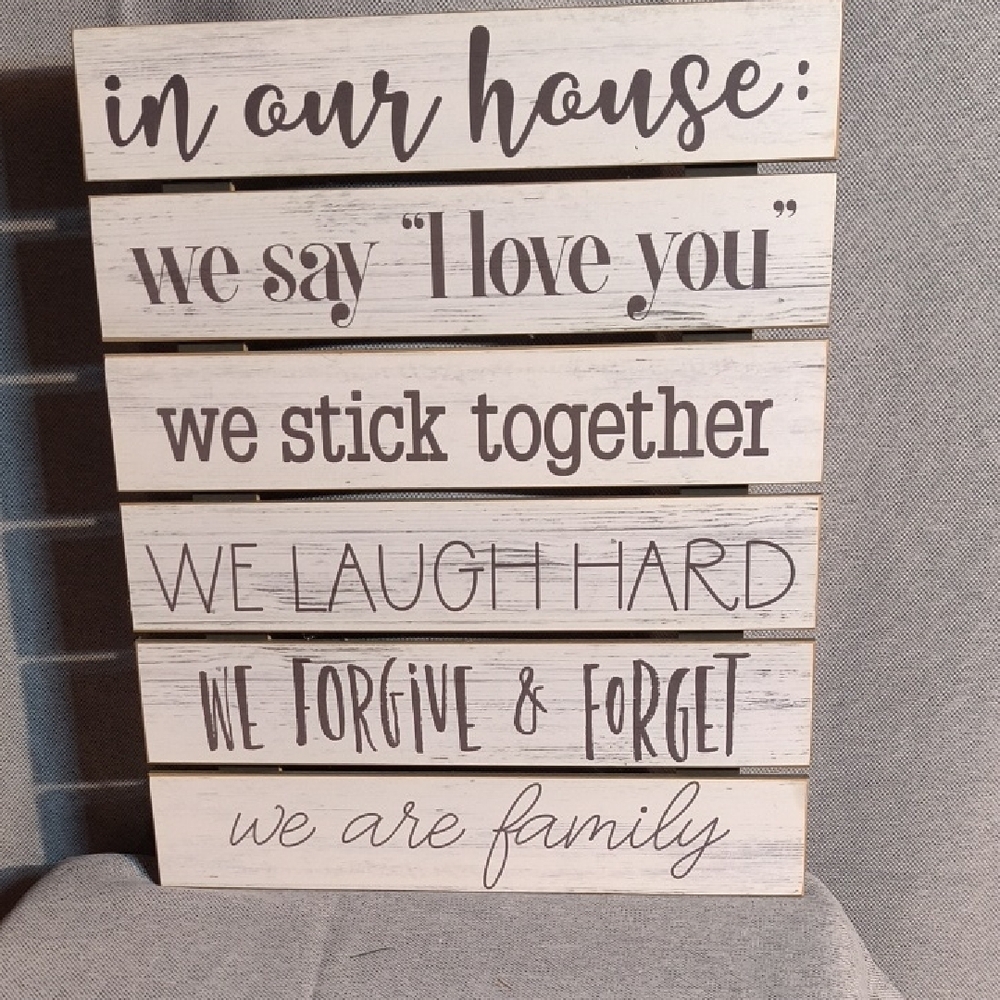 Rustic White Family Quote Wall Decor